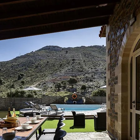 Pasiphae - With Private Pool *